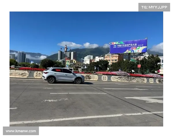 大理二零二四年国际自行车赛事盛大开赛骑行苍山洱海挑战极限共享激情 大理二零二四年国际自行车赛事盛大开赛骑行苍山洱海挑战极限共享激情